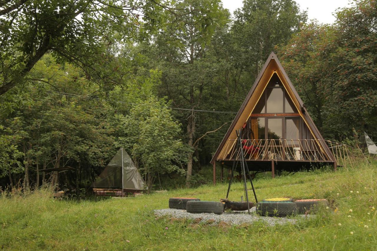 فيلا Glamping Wolf Mount Margahovit المظهر الخارجي الصورة