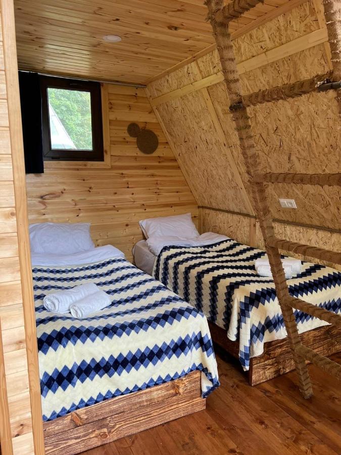 فيلا Glamping Wolf Mount Margahovit المظهر الخارجي الصورة