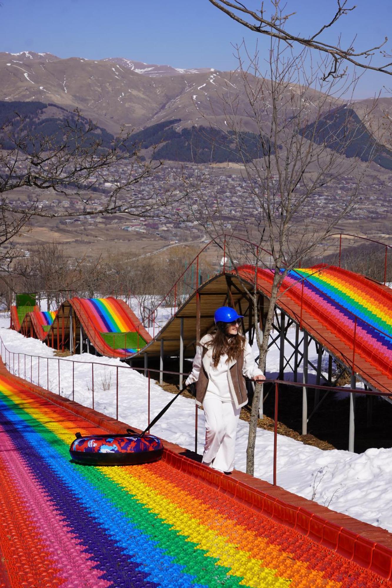 فيلا Glamping Wolf Mount Margahovit المظهر الخارجي الصورة